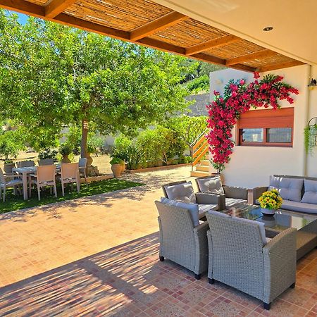 Villa Balcony, Cozy Villa With Amazing View Rodhiá Exterior foto