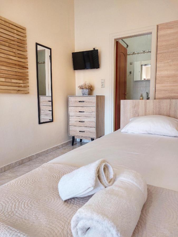 Villa Balcony, Cozy Villa With Amazing View Rodhiá Exterior foto